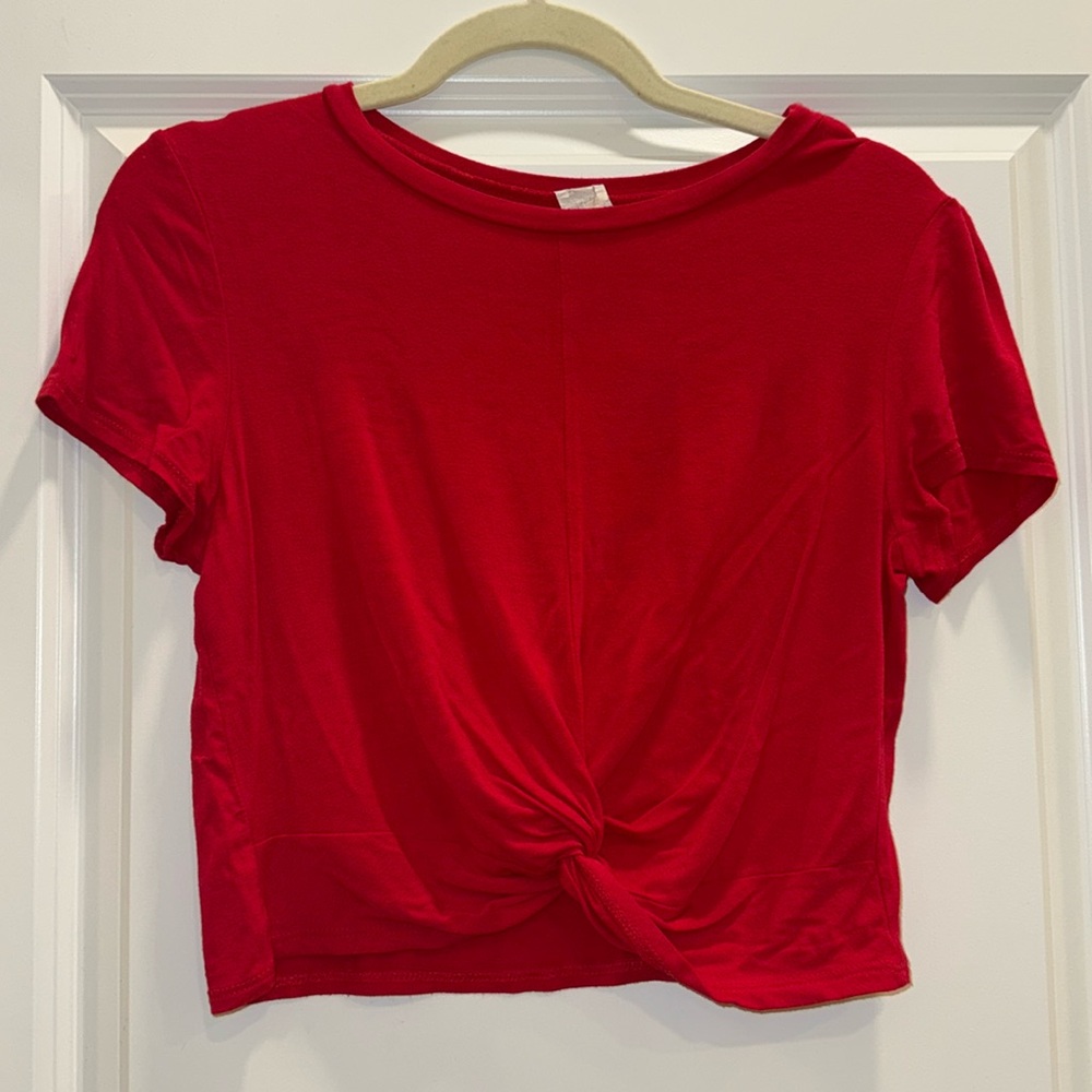 Cropped Twist-Front Tee